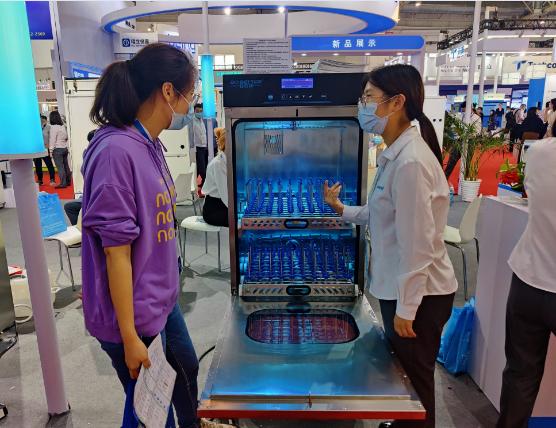 杜伯特洗瓶機是如何幫助實驗室節省成本的？