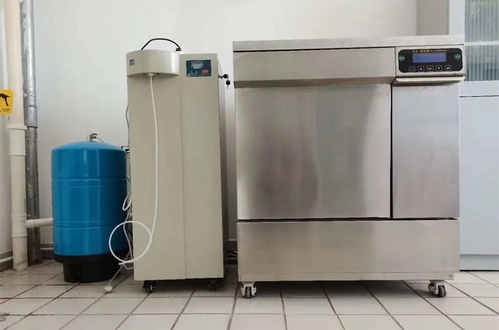 實驗室玻璃器皿清洗，應(yīng)該如何保護自己！